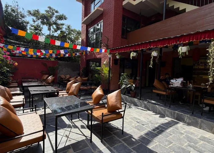 Thamel Courtyard ホステル *